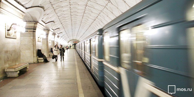 Северный вестибюль станции «Спортивная» закроют до 30 августа из-за ремонта эскалаторов
