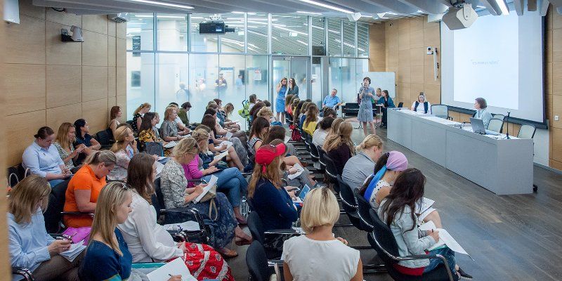 Распорядок дня и сон: как сохранить психологическое здоровье, расскажут в «Зарядье»