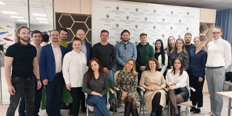 Молодежные команды Москвы сразились за звание знатоков в области финансов