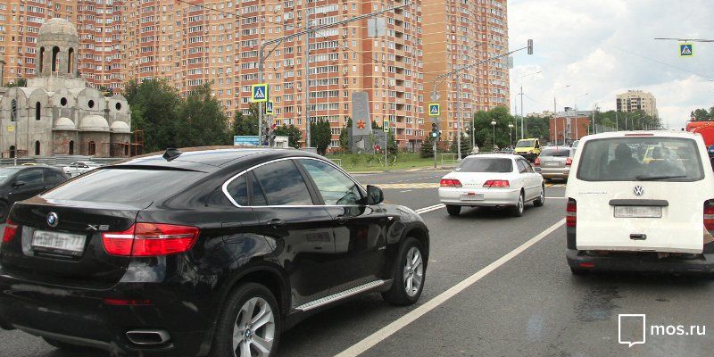 На шести столичных улицах сузят полосы