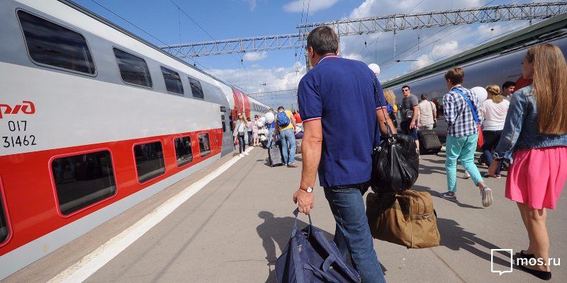 В каникулы школьники получат скидку на железнодорожные билеты