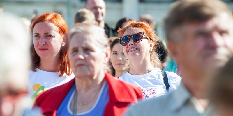 Свинг, твист и буги-вуги: участников «Московского долголетия» научат танцевать