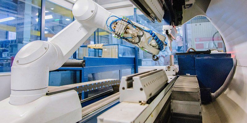 Более 250 столичных предприятий возобновляют работу