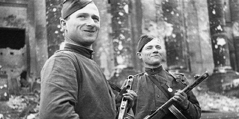 Лекции и чтения произведений военных лет: что подготовили библиотеки, музеи и культурные центры ко Дню Победы