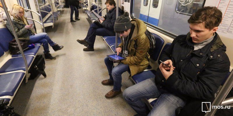 Приложение «Метро Москвы» скачали более 160 тысяч пассажиров
