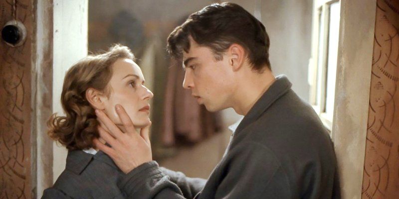 20 фильмов о 90-х: фестиваль «Эпоха перемен» открывается 23 февраля