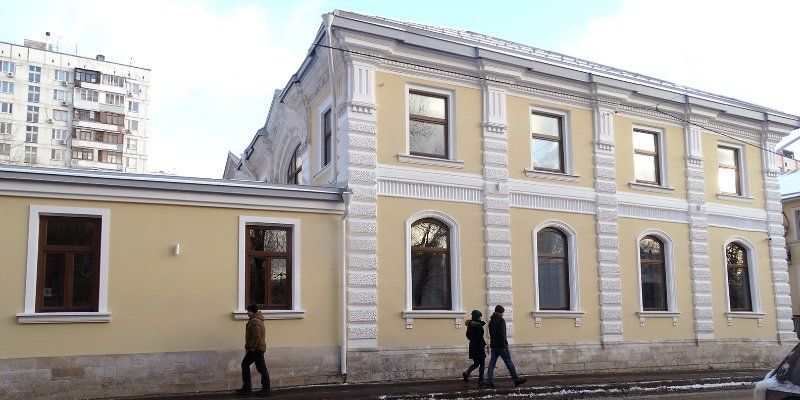 Купеческий картуш и полуколонны: отреставрирован дом Щапова в бывшей Немецкой слободе