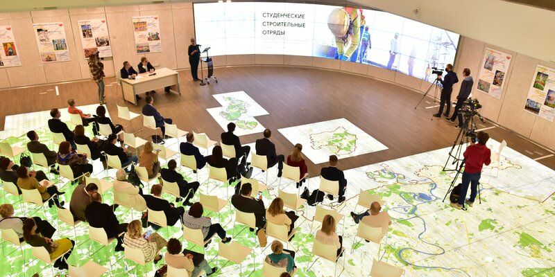 Десять студенческих строительных отрядов были задействованы на возведении объектов в Москве