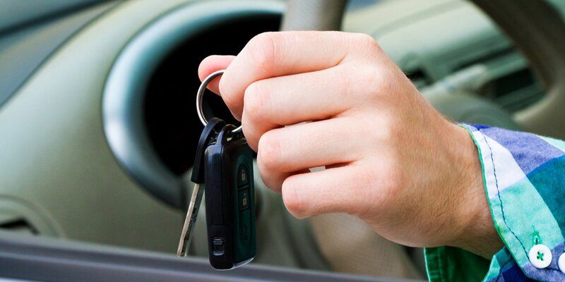 Стали известны имена победителей очередного розыгрыша автомобилей