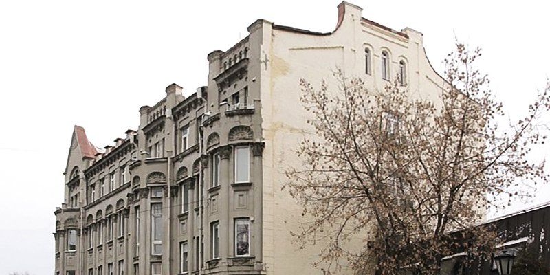 Готический замок на Малой Ордынке: доходный дом купца Дурилина признали памятником архитектуры