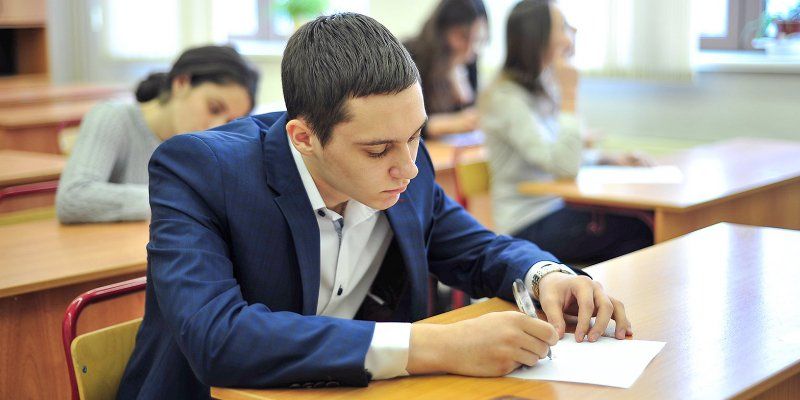 Сдачу досрочных ЕГЭ и ГВЭ перенесли на основной период