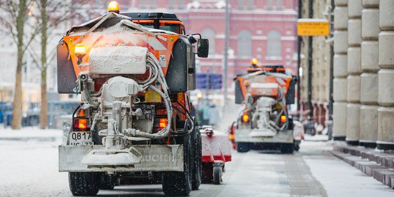Коммунальные службы города перешли на усиленный режим работы