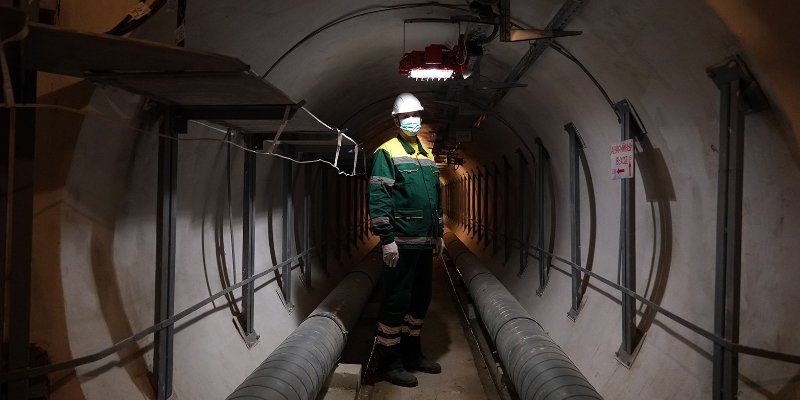 Walking underwater: The purpose of under-river tunnels