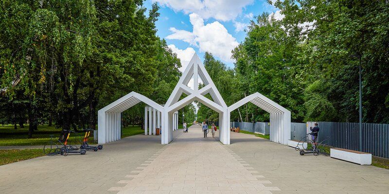 MCD-1: great scientists, military history, and parks