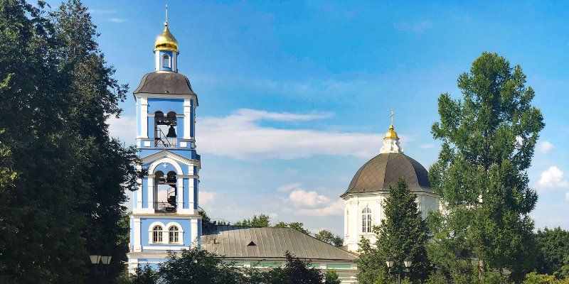Elizabethan Baroque: Restoration of 18th century church and bell tower at Tsaritsyno