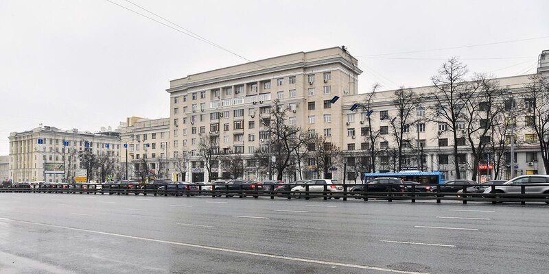 Дом в стиле ар-деко: фасад корпуса Дома Наркомтяжпрома отремонтируют
