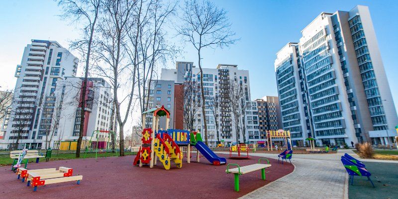 По программе реновации: на севере Москвы жители пятиэтажек получают смотровые ордера