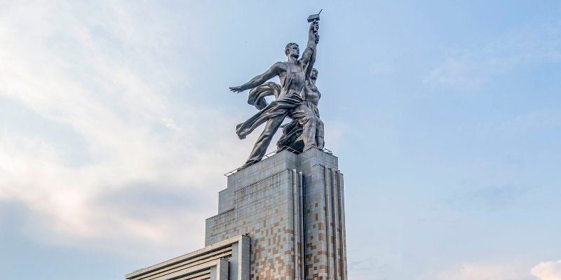 Последняя роль Этуша, фронтовые песни и поэзия: на ВДНХ вспомнят День Победы