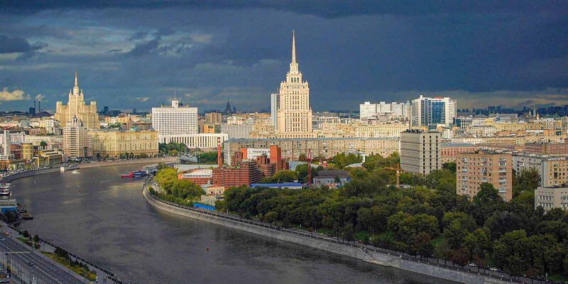 Гроза и сильный ветер: в столице ухудшится погода
