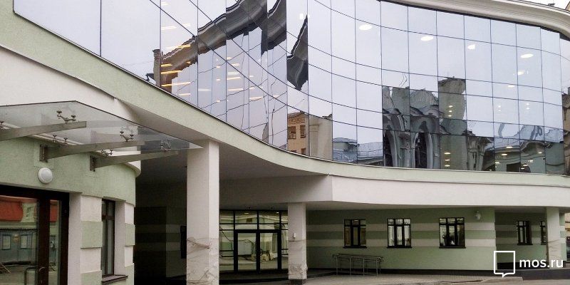 Завершена реконструкция Института нейрохирургии имени Бурденко