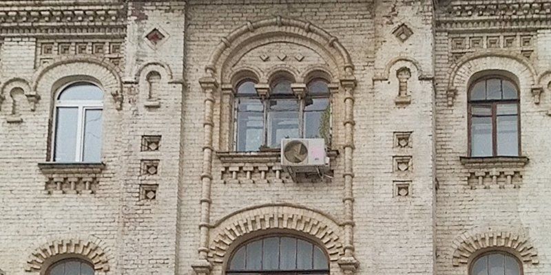 В Мещанском районе отремонтируют доходный дом 1915 года постройки