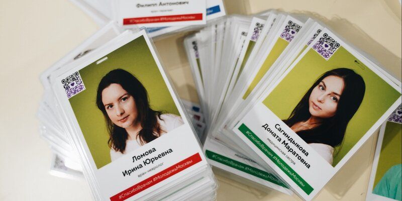 Более 400 «добрых бейджей» получили врачи больницы в Коммунарке