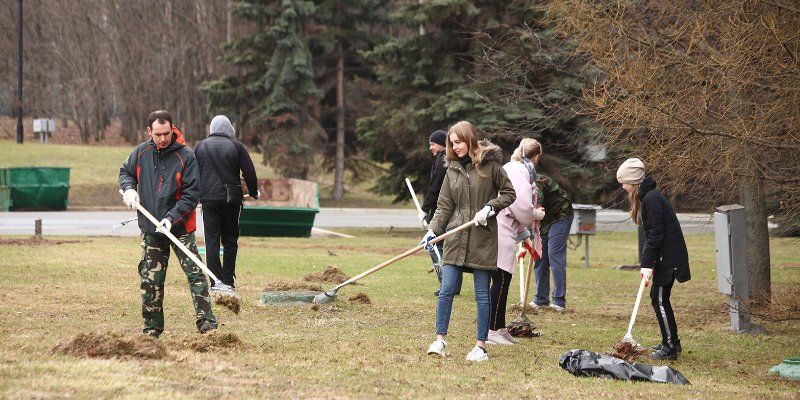 Как прошел первый общегородской субботник