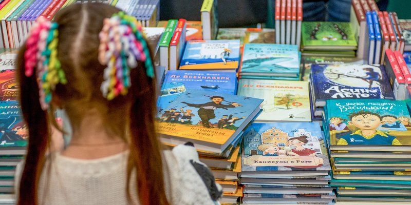 «Капитан Борщ», «Котенок Шмяк» и «Дети дельфинов». Шесть книг для семейного чтения