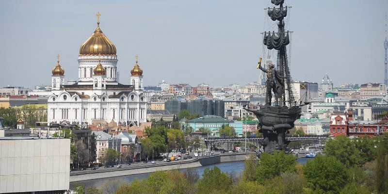 В День Крещения Руси Москву украсят 400 праздничных плакатов