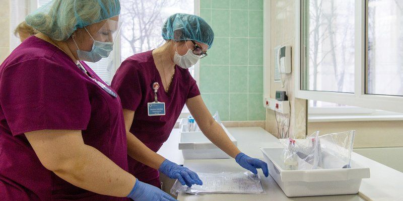 Новые заболевшие коронавирусом прилетели из Женевы и Стамбула