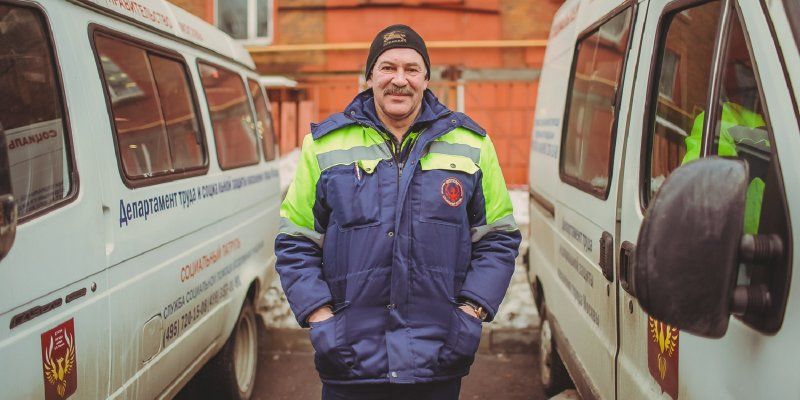 Мобильная служба и пункты срочной помощи для бездомных работают в Москве