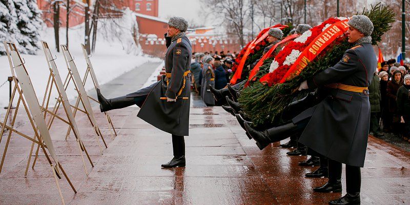 В столице прошли памятные мероприятия в честь 75-летия полного освобождения Ленинграда от блокады