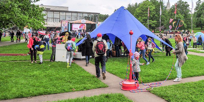 Мастер-классы по робототехнике и водное шоу: что подготовили ко Дню города во дворцах творчества