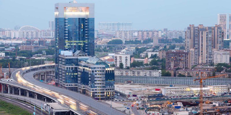 Москва вернула докризисные позиции в рейтинге финансовой активности