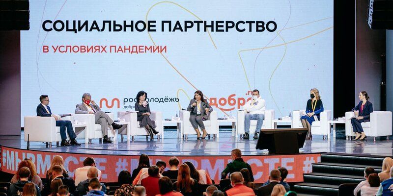 Эффективное взаимодействие и поддержка: что помогает Москве бороться с пандемией