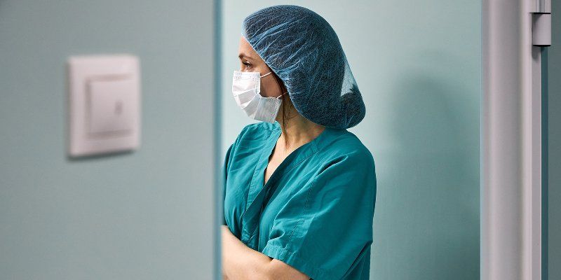 Три новых случая заболевания коронавирусом зафиксировали у пассажиров рейсов из Рима и Цюриха