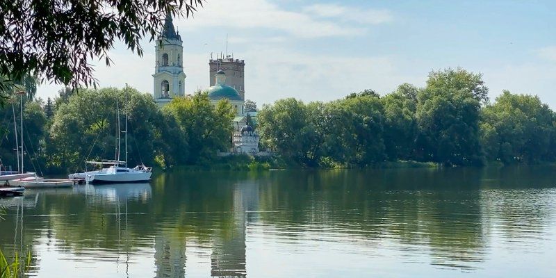 Белое, Черное, Святое: видеоэкскурсия познакомит с ледниковыми озерами Москвы