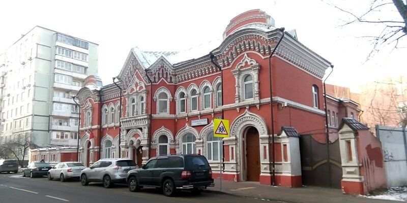 Лечебница в неорусском стиле: здание Рогожской амбулатории взято под охрану государства