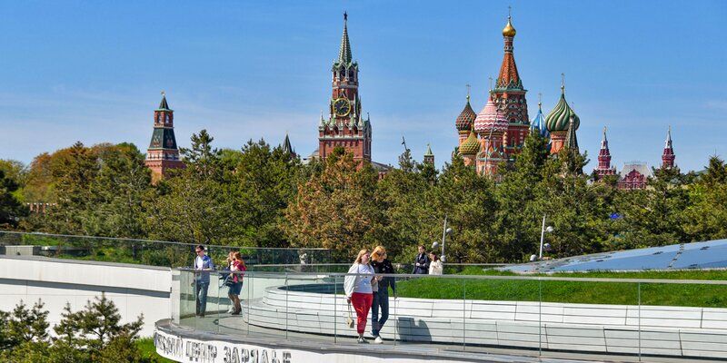 Проездом в Москве: Russpass составил маршруты для транзитных туристов