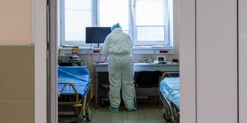 У скончавшихся от коронавируса в Москве были сопутствующие заболевания