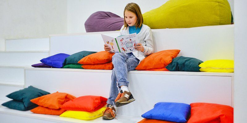 Господин Нарцисс и «Радио-Жирафф». Шесть книг для чтения с детьми