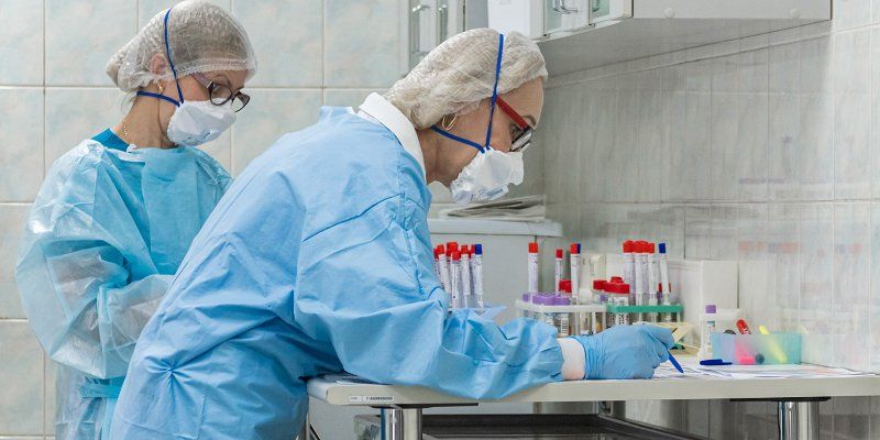 В Москве число новых случаев COVID-19 за неделю на 53 процента больше, чем за предыдущую