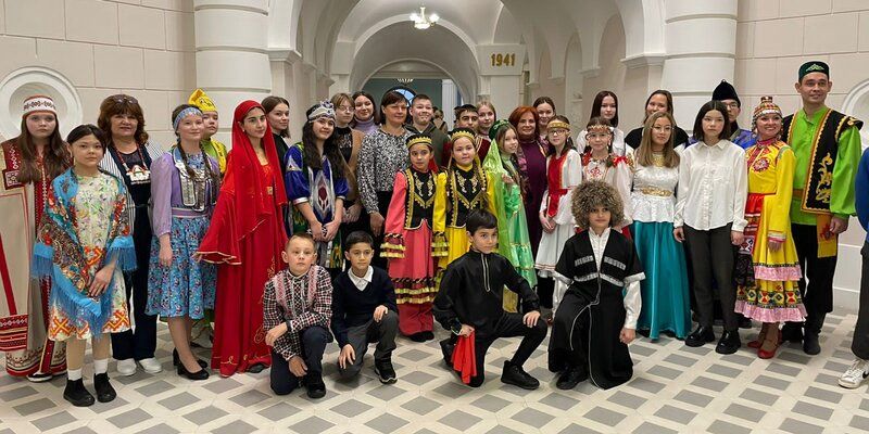 В Москве вручили награды победителям и лауреатам конкурса двуязычных эссе «Билингва»