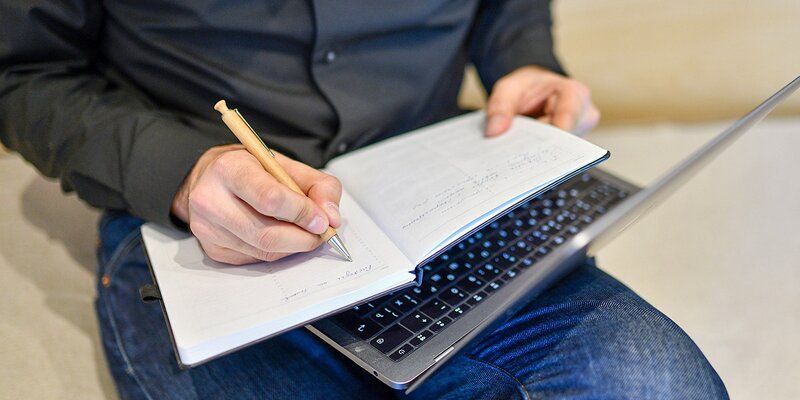 На портале добровольного квалификационного экзамена появился образовательный раздел «База знаний»