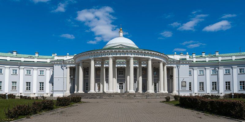 В Москве для лечения пациентов с COVID-19 используют барокамеры
