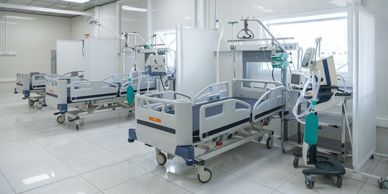 Число новых случаев COVID-19 сократилось за месяц на 31 процент
