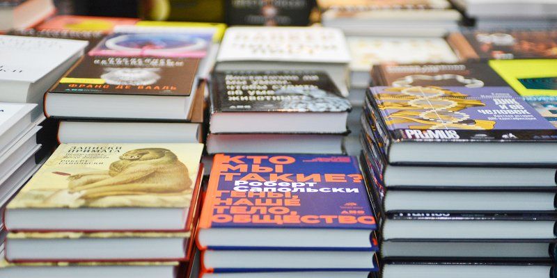 Гости фестиваля «Букинист» за месяц приобрели почти 25 тысяч книг и журналов