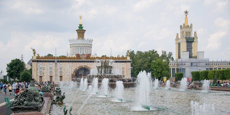 Фонтаны «Каменный цветок» и «Дружба народов» на ВДНХ откроют к маю