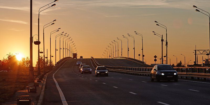Ночные заморозки: водителям советуют не выезжать на дороги на летней резине