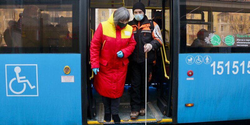 Сотрудники Центра обеспечения мобильности пассажиров вышли еще на 16 маршрутов наземного транспорта